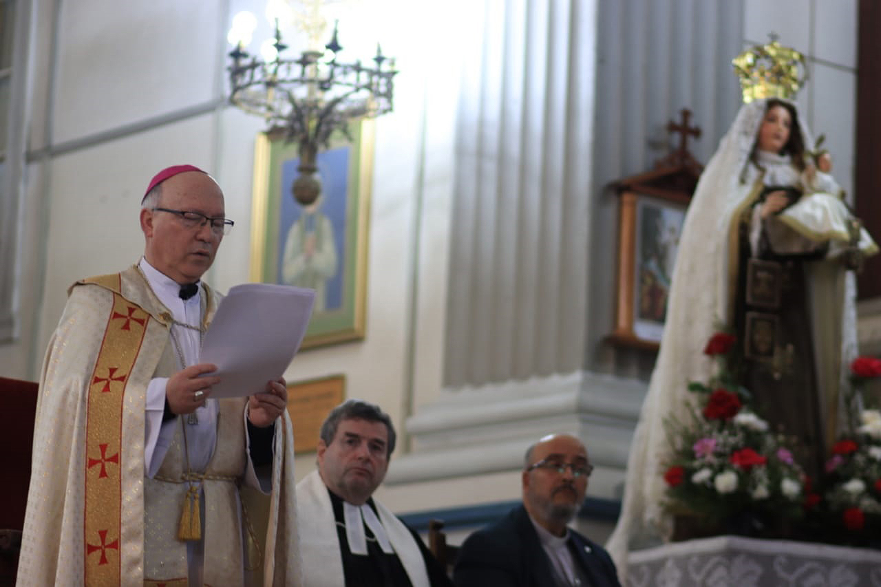 Arzobispo  hace un llamado a trabajar por la construcción de la paz para los chilenos
