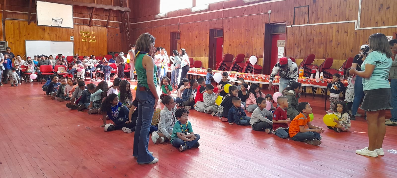 Caritas Puerto Montt realizó entrega de regalos a niños y niñas de Puerto Montt donados por el Movimiento Apostólico de Schoenstatt