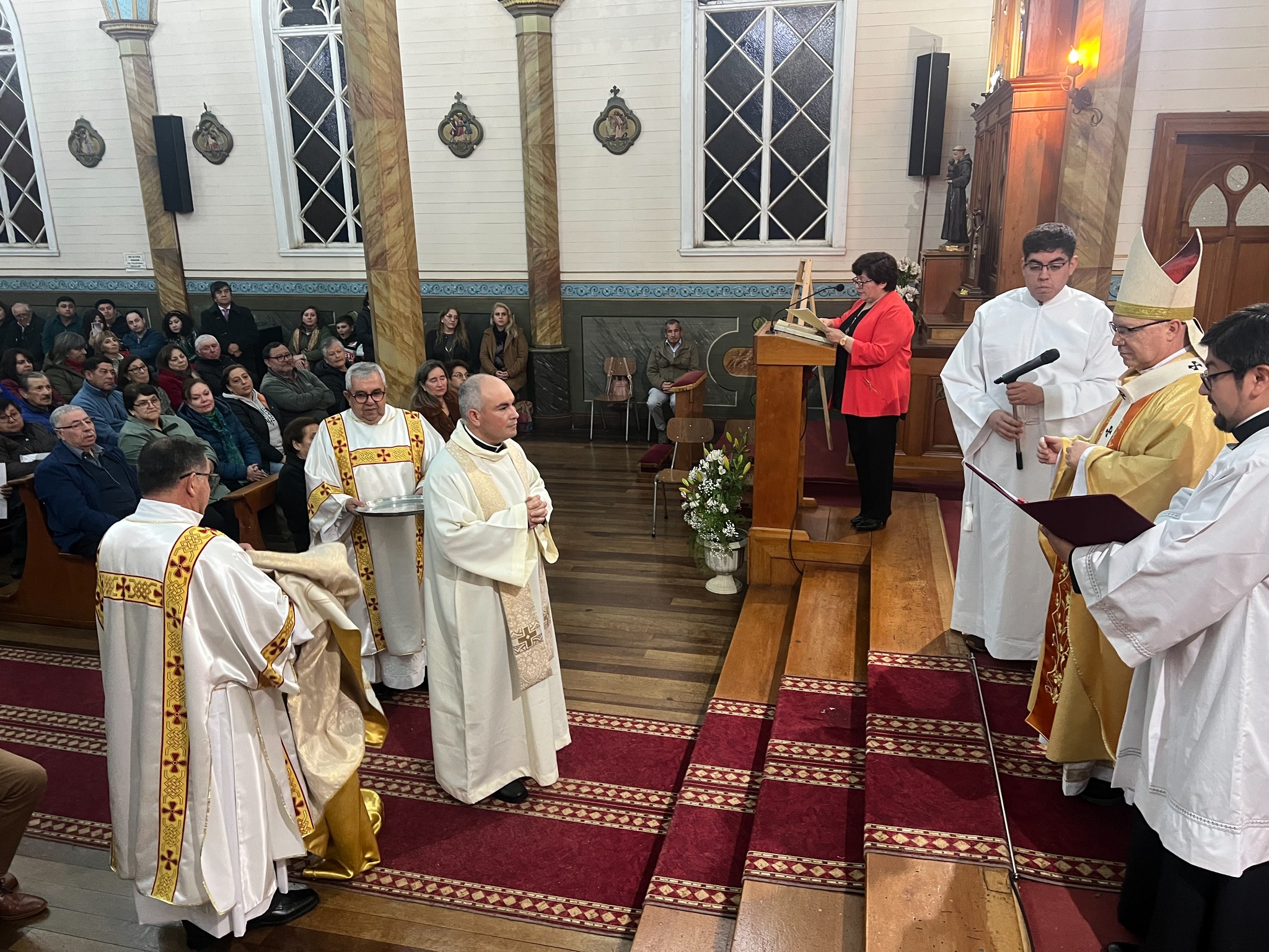 Toma de posesión Parroquia Inmaculada Concepción de Frutillar