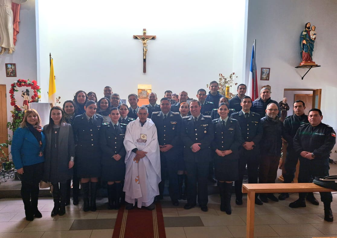 Gendarmería rindió homenaje a Hijo Ilustre de Puerto Montt