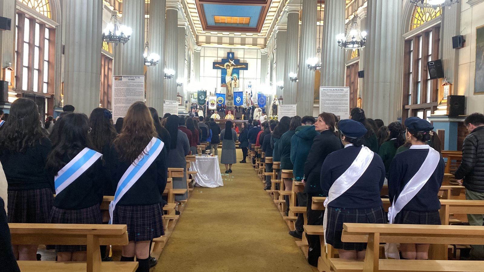Arzobispo de Puerto Montt preside Misa de Término del Año Escolar