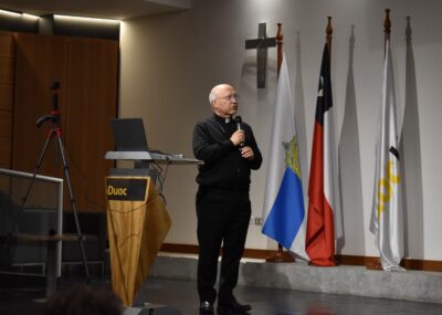 Gran asistencia tuvo primera jornada de la Escuela Teológica-Pastoral para laicos: “Por una Iglesia sinodal: comunión, participación y misión”
