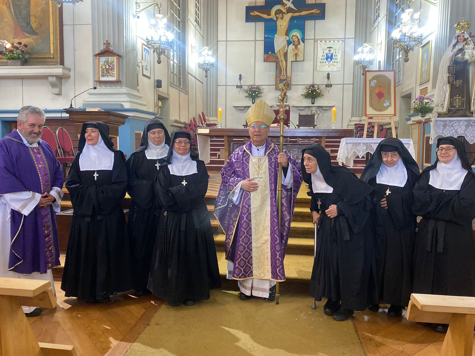 Con emotiva Eucaristía la Arquidiócesis de Puerto Montt dio la bienvenida al religiosas del Monasterio de la Visitación de Santa María