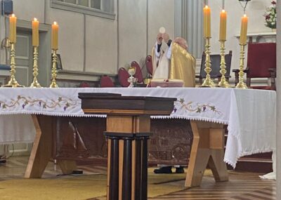 La Iglesia de Puerto Montt  celebró con alegría el Domingo de Pascua, centro de la fe cristiana