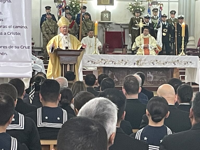 En Catedral de Puerto Montt se realizó Misa de la Espiritualidad de las Fuerzas Armadas, de Orden y Seguridad