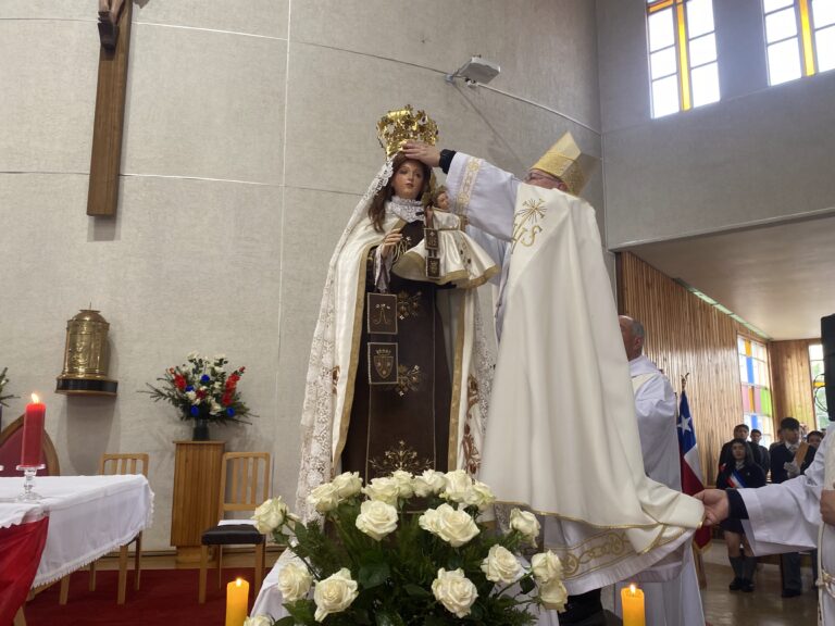 Arquidiócesis de Puerto Montt celebró los 100 años de la Coronación de la Virgen del Carmen