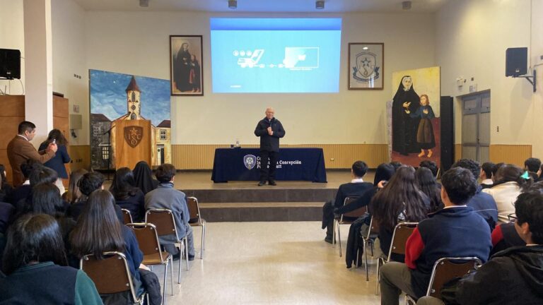 Con gran convocatoria de jóvenes se realizó la Jornada Vocacional 2026: “Dios tiene un sueño para ti”